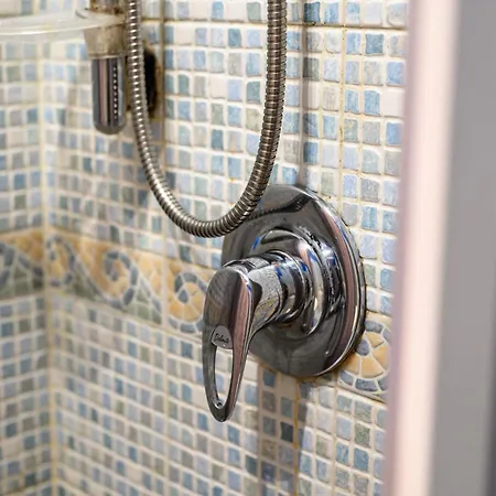 Via Nuova Marina 121 - 2