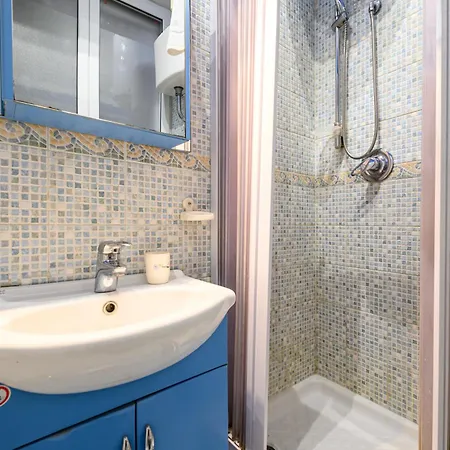 Via Nuova Marina 121 - 2 Apartamento *