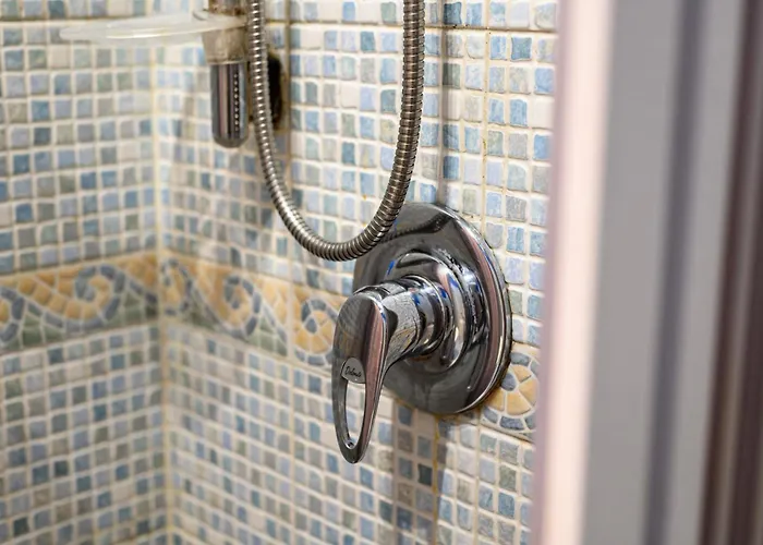 Via Nuova Marina 121 - 2